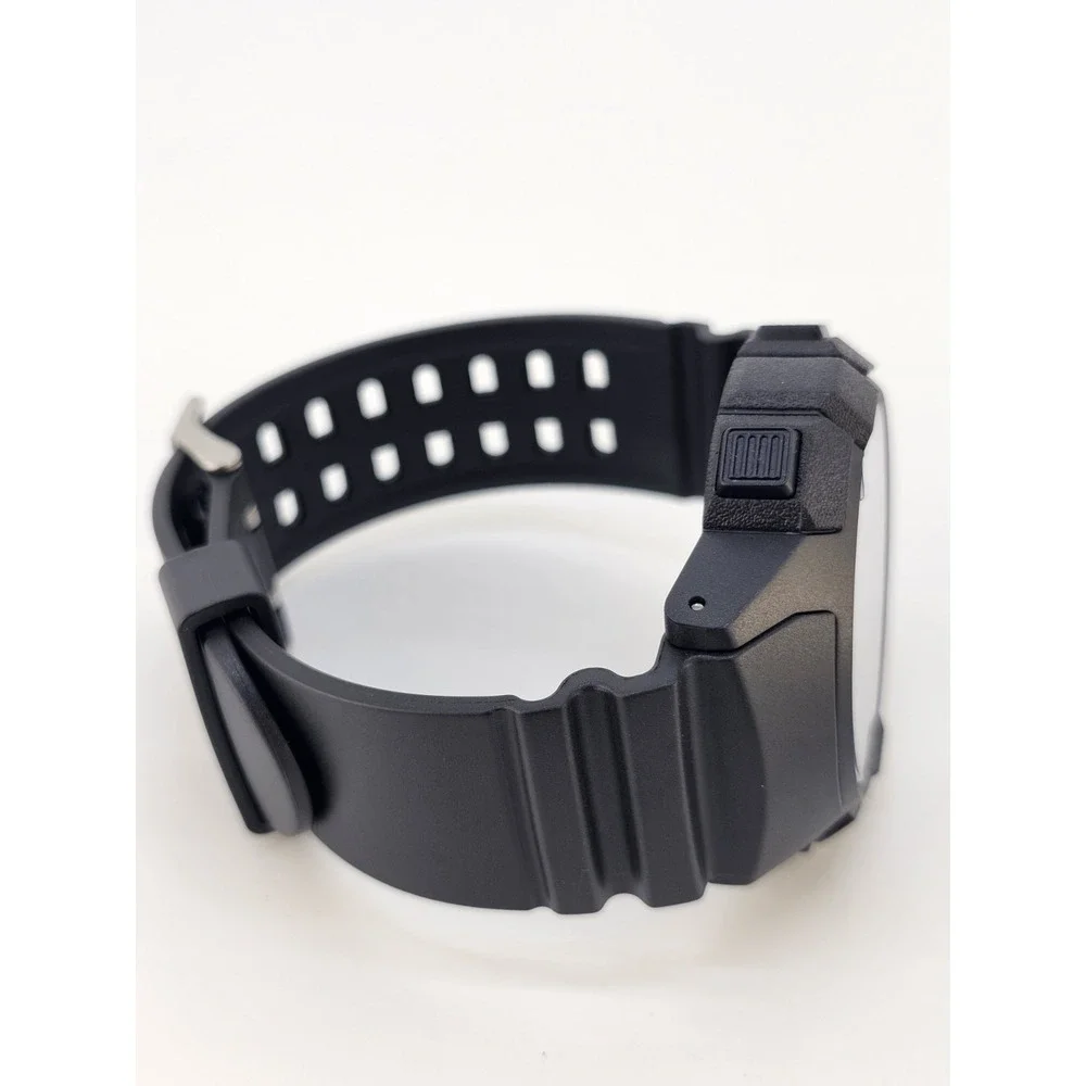 Beeasy Men's‎ Digital Sports Watch 49MM Black Plastic Bands Light Working